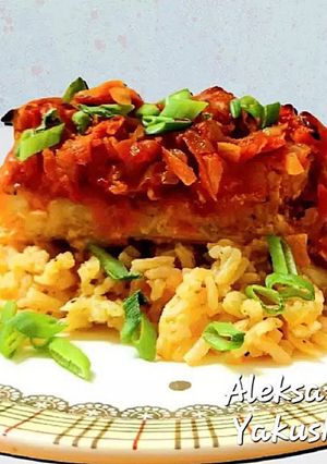 A picture of Whiting fish in tomato sauce.