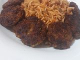 عدس پلو با کتلت گوشت
