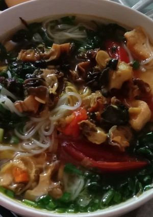 Hình của món Bún ốc đậu.