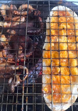 Hình của món Bạch tuộc nướng sate.