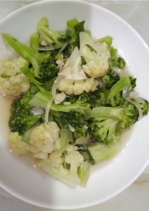Foto resep Tumis brokoli kembang kol