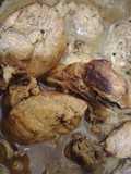 Pollo guisado (con azúcar)