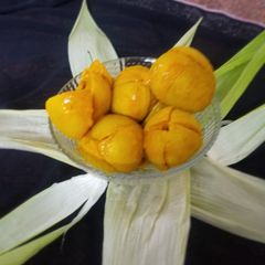 A picture of Achaar e Lemon (lemo ka achaar).