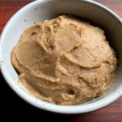 A picture of Sweet Chestnut Paste.