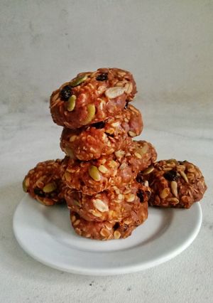 Foto resep Oat Raisin Cookies