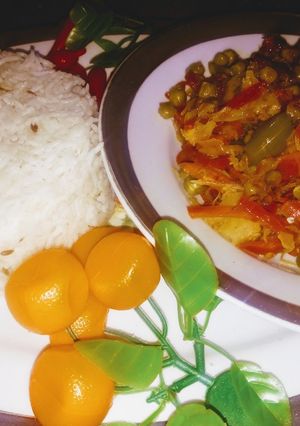 A picture of Mix sabzi.