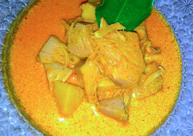 Cara memasak Gulai Nangka ala RM Padang Anti Gagal