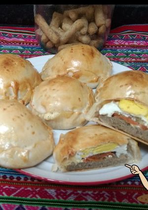 Una foto de Hamburguesas escondidas.