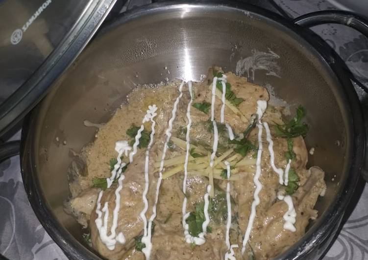 Chicken white karahi