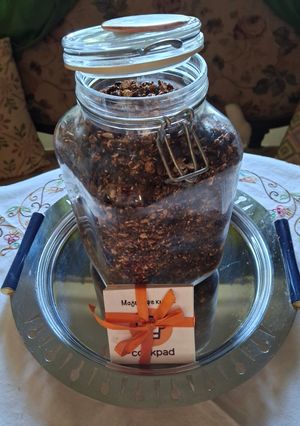 Φωτογραφία της συνταγής Granola με κινόα και ταχίνι