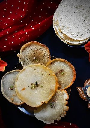 ড্রাই ফ্রুটস শুকনো মালপোয়া(dry fruits shukno malpua recipe in Bengali) রেসিপির প্রধান ছবি