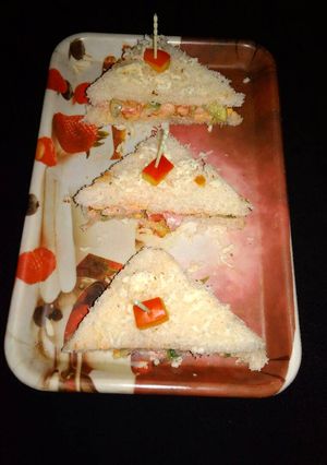 A picture of Veg mayonnaise sandwich.