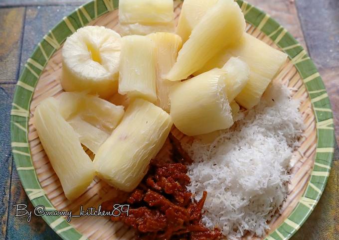 Ubi Kayu Rebus+Sambal Bilis Kelapa