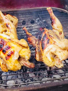 Una foto de Gallinas doradas sin quemarse