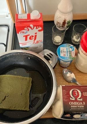 Sóskamártás (Iglo fagyasztott sóskából) főtt tojással és főtt marhahússal recept fotója