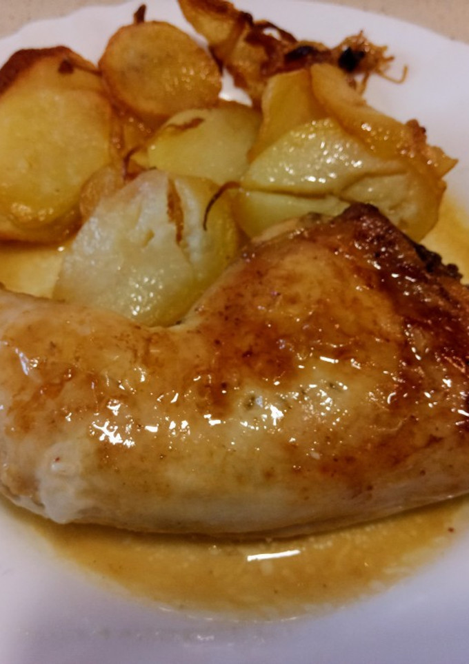 Una foto de Pollo asado a mi estilo