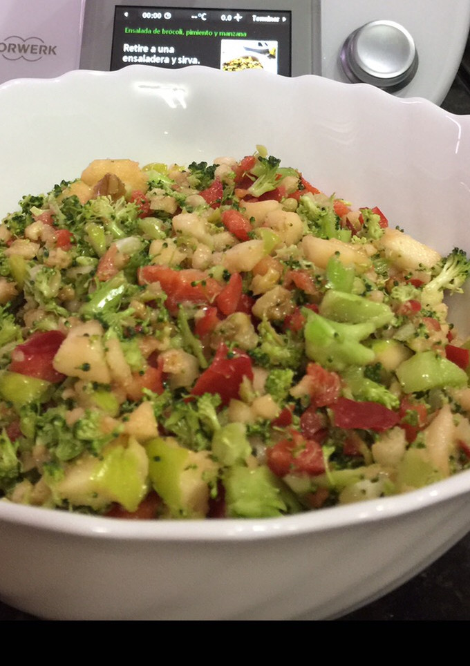 Una foto de Ensalada rápida 🤤