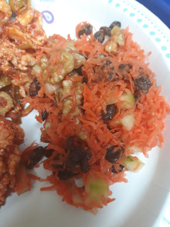 A picture of Honey Carrot Salad.