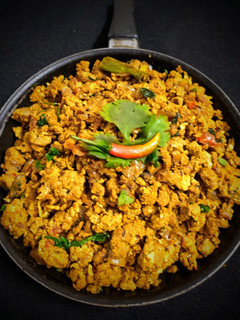 मसाला अंडा भुर्जी (Masala anda bhurji recipe in Hindi) रेसिपी मुख्य फोटो