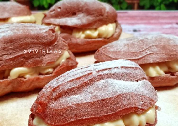Red Velvet Eclairs