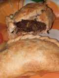 Empanadas de morcilla, hongos y anco