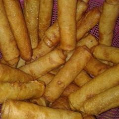 A picture of Yummy spring rolls.