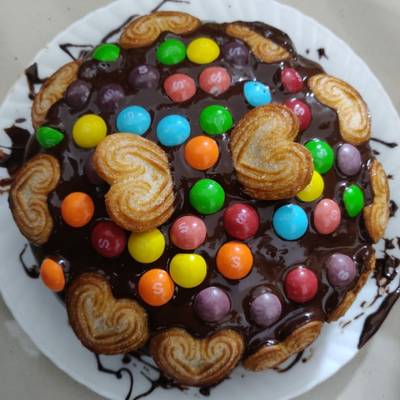 Mini Egg Chocolate Biscuit Cake - Gills Bakes and Cakes