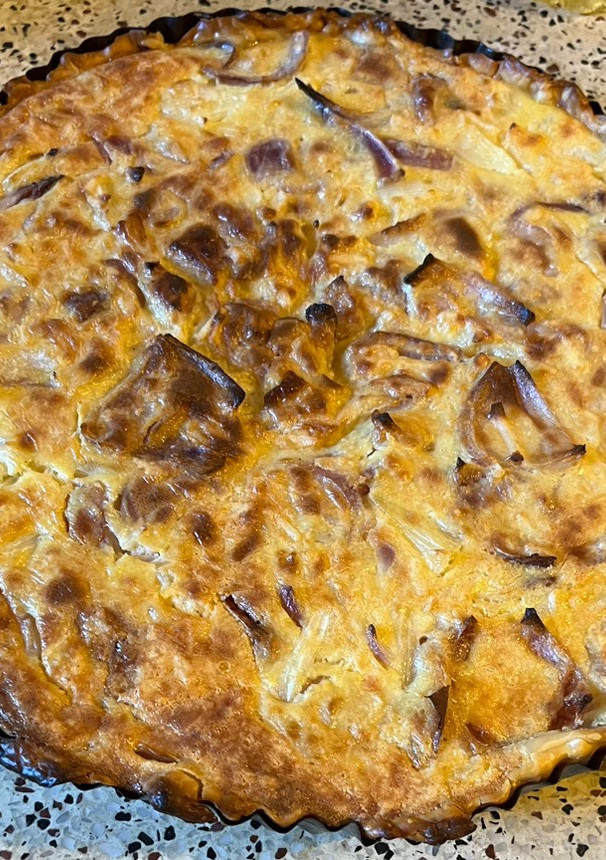 Una foto de Tarta de cebolla