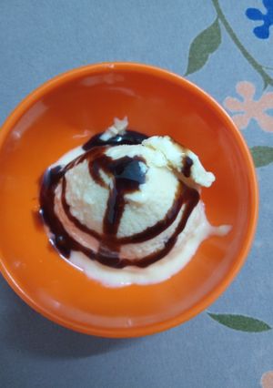 A picture of Mango icecream.