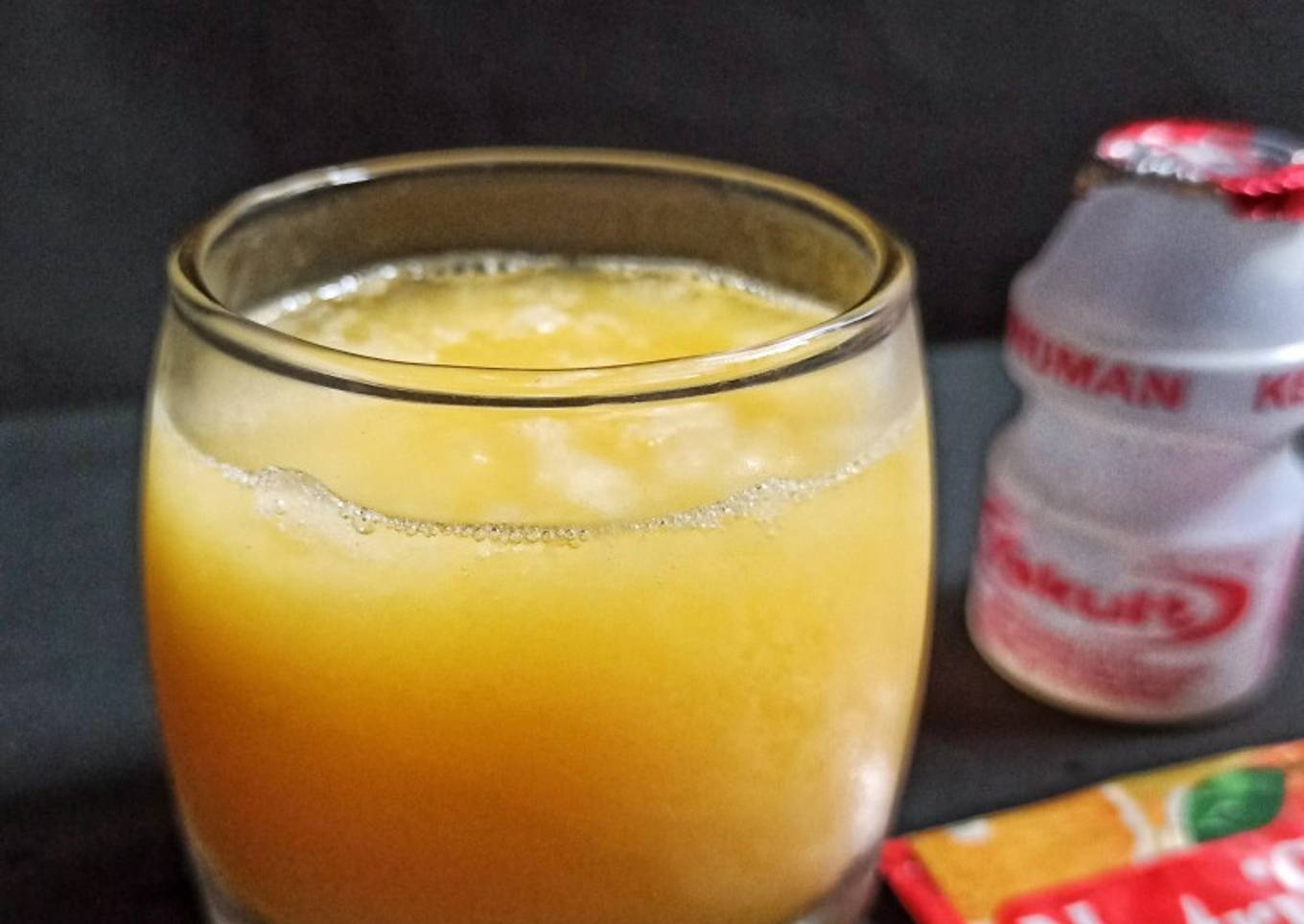 292. Es Nutrisari Yakult