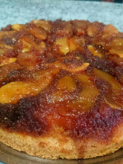 Una foto de Torta invertida de manzanas