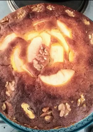 Foto di Torta di mele e noci