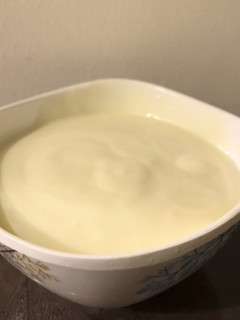 એગલેસ મેયોનિસ (Eggless Mayonnaise Recipe In Gujarati) રેસીપી મુખ્ય ફોટો