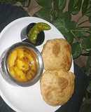 Bedai poori with aaloo sabji (u.p style)