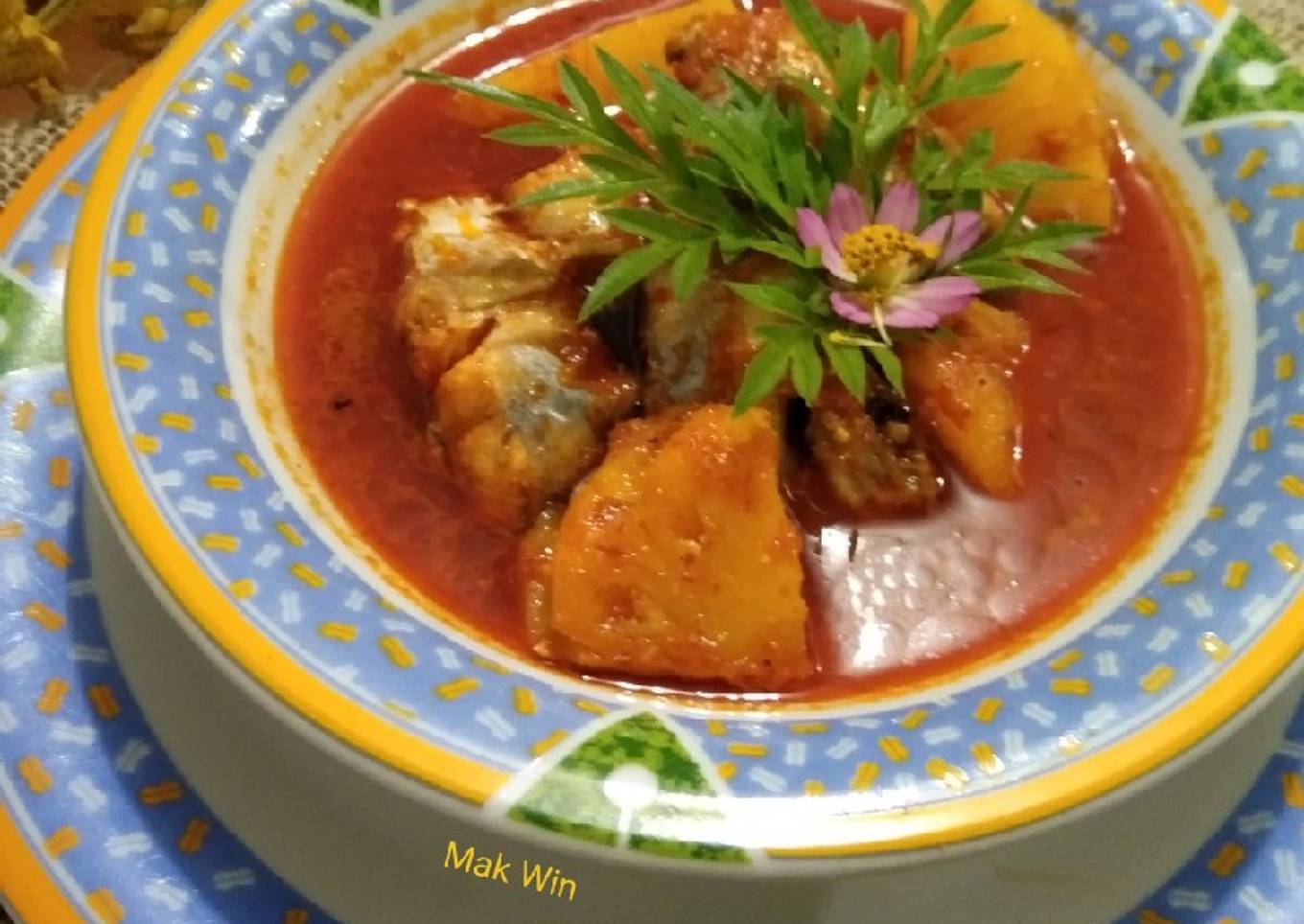 Asam Pedas Ikan Juara Nanas