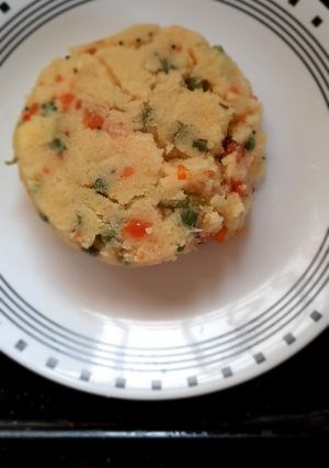 ரவா கிச்சடி(rava kichdi recipe in tamil) செய்முறை முக்கிய புகைப்படம்