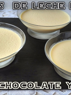 Una foto de Natillas de leche de coco, chocolate y mango