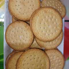 Una foto de Galletitas rellenas de ricota y miel