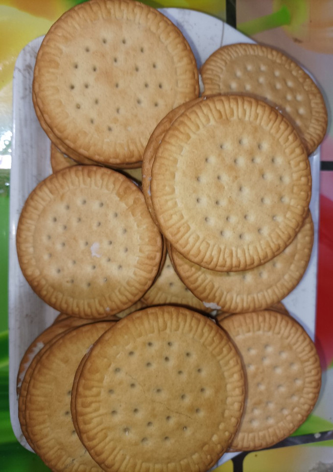 Una foto de Galletitas rellenas de ricota y miel
