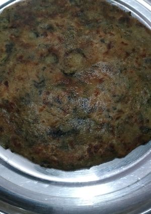 बथुआ का पराठा (bathua ka paratha recipe in Hindi) रेसिपी मुख्य फोटो