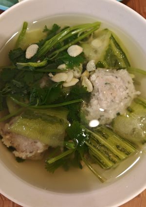 勝瓜魚肉滾芫茜湯 的食譜成品照片