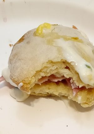 A picture of American style biscuits, 2 ingredients in the airfryer 😋😋.