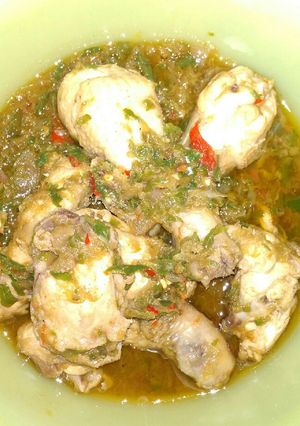 Foto resep Ayam Cabe Hijau Ala Bia