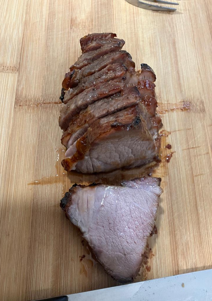 Una foto de Cerdo char siu - BBQ pork