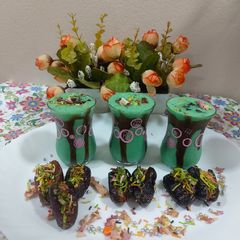 A picture of Pan and dates shots.