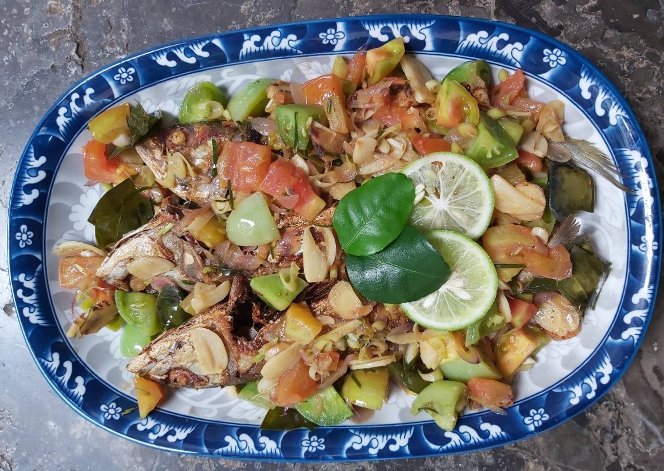 Ikan Goreng Dabu-dabu