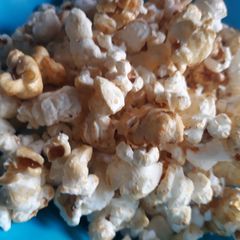 A picture of Homemade popcorn.