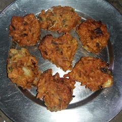 A picture of Prawn fritters.