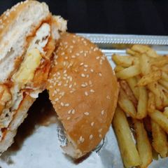 A picture of Egg burger.