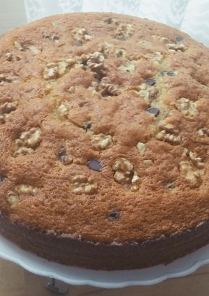Una foto de Bizcocho con nueces y pepitas de chocolate